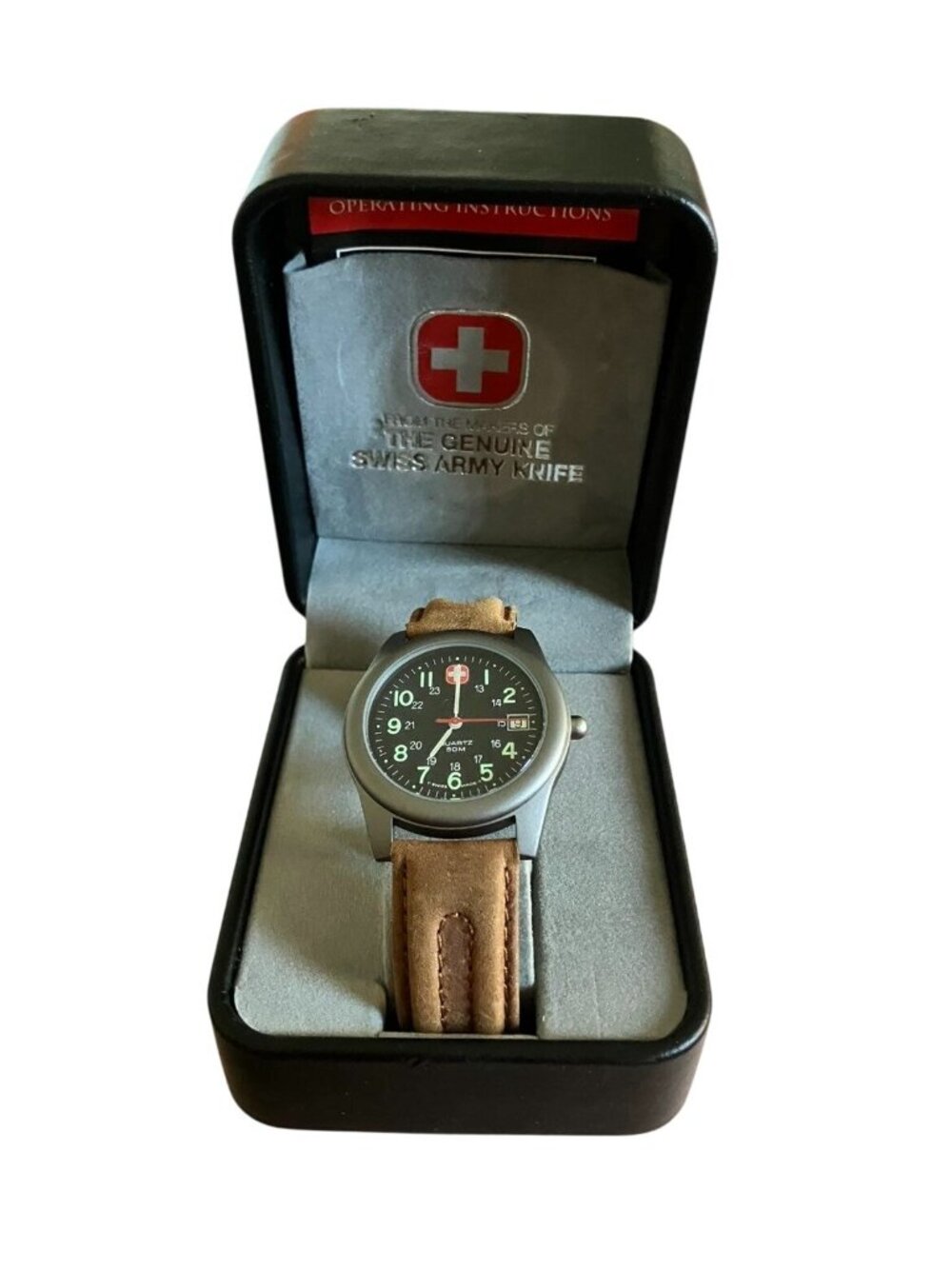 Victorinox Swiss Army Mens Quartz Watch 50m Brown Leather Band With Case